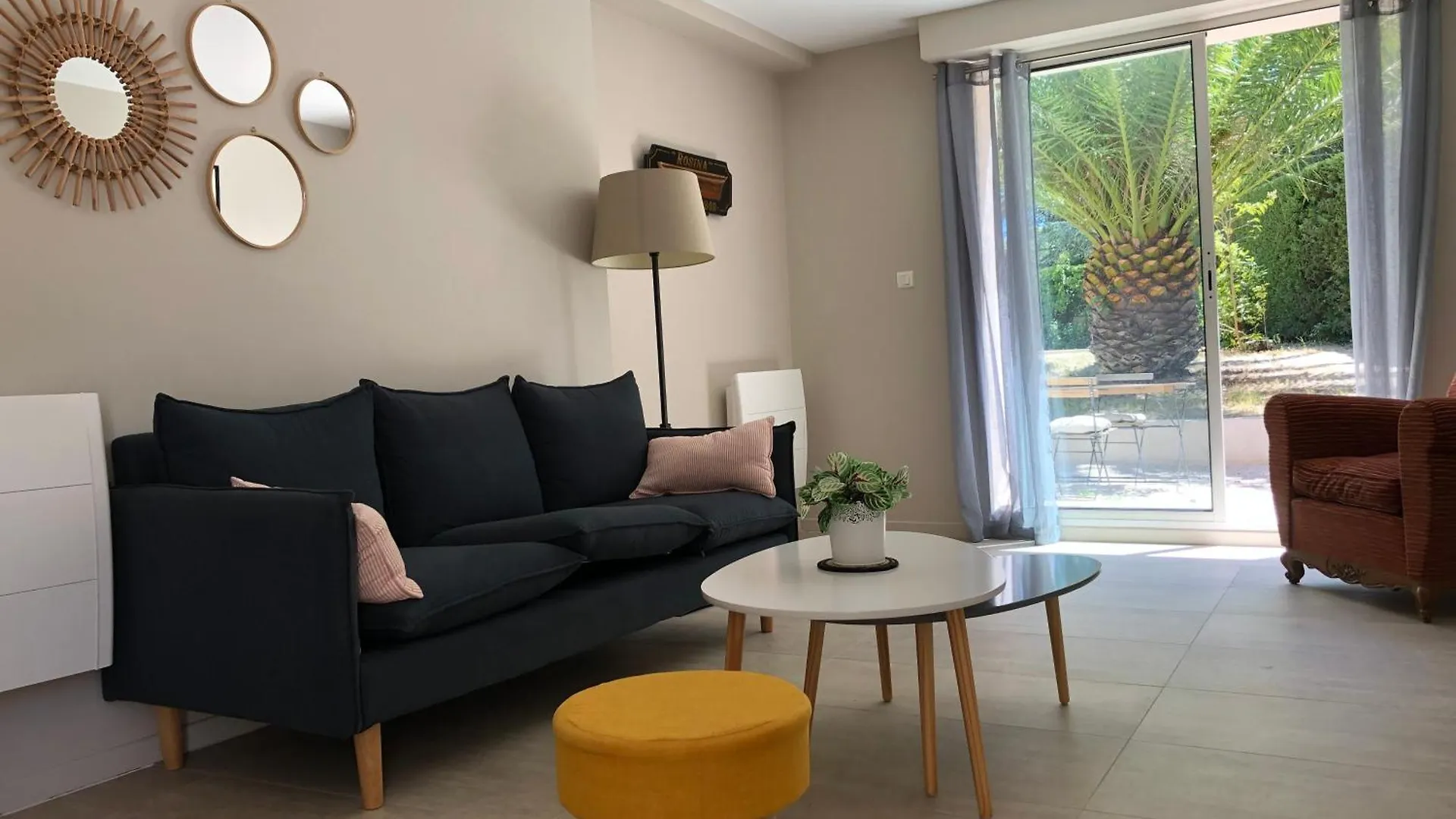 Cocon De Douceur Jardin Et Piscine contacts